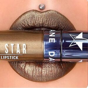 Jeffree Star LIQUID VELOUR LIPSTICK in “SHANE” NiB. Retails $25:sold out online